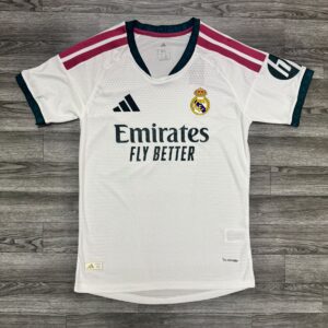REAL MADRID 26/27 LOCAL