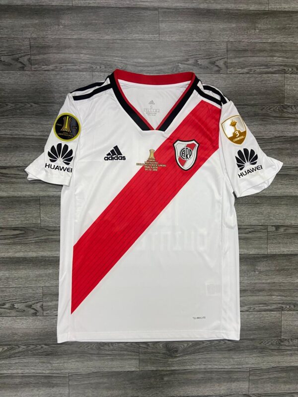 RIVER PLATE 2018 + QUINTERO