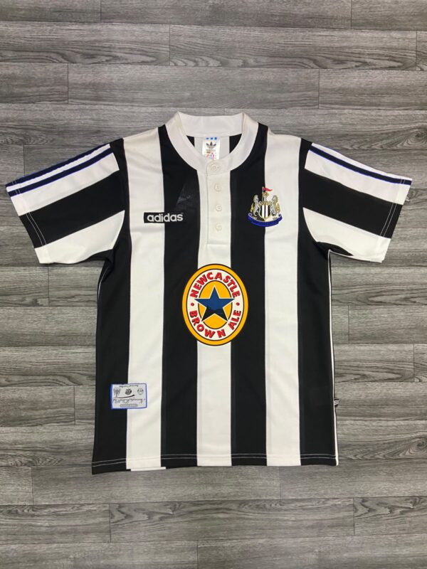 NEWCASTLE 96/97 + ASPRILLA