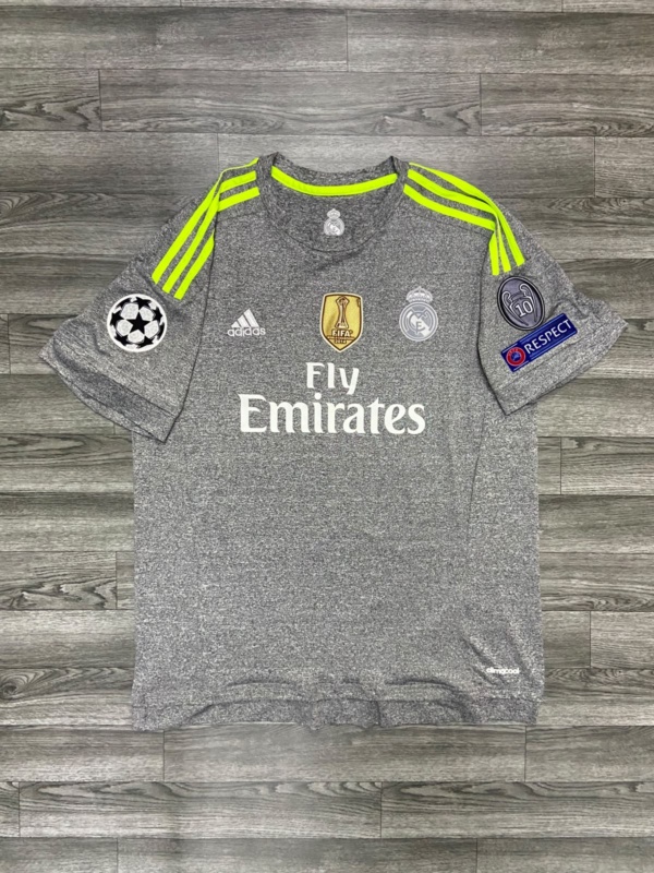 REAL MADRID 15/16 VISITA + JAMES
