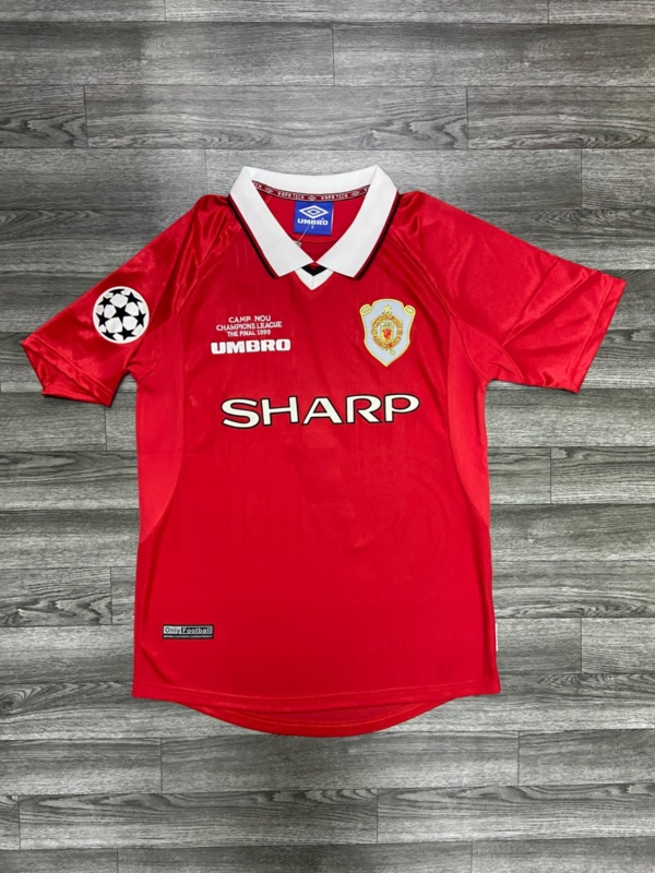 MANCHESTER UNITED 99/00 + BECKHAM