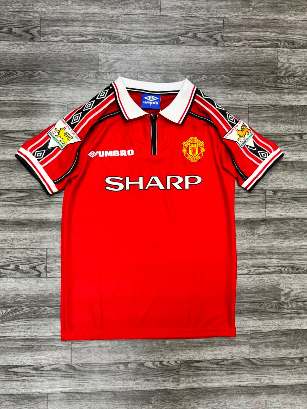 MANCHESTER UNITED 98/99 + BECHKAM