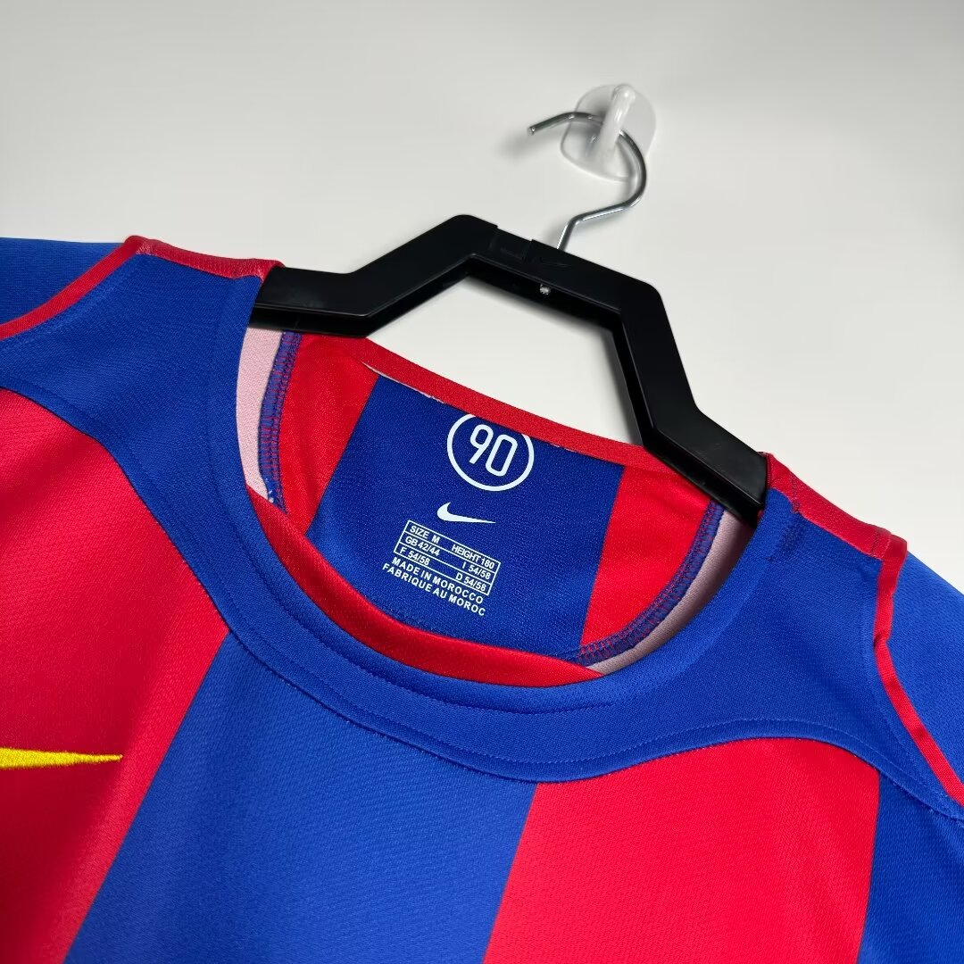 BARCELONA 04/05 + DORSAL RONALDINHO - Imagen 5
