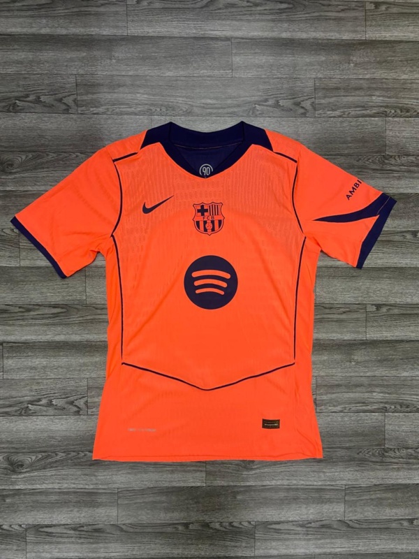 BARCELONA 25/26 TOTAL 90