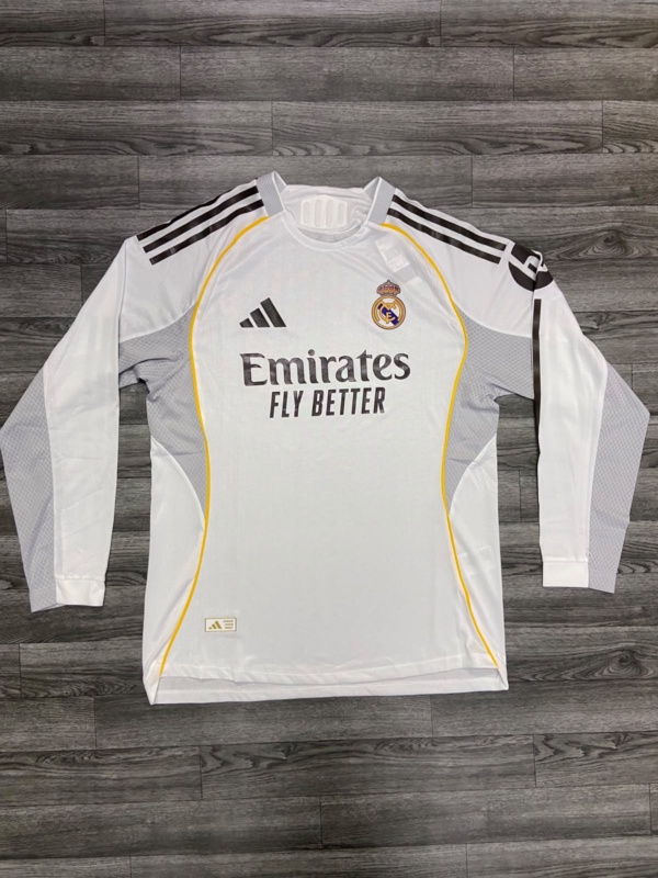 REAL MADRID 25/26 MANGA LARGA