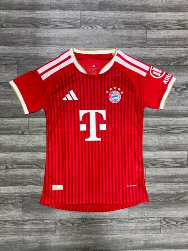 BAYERN MUNICH 26/27