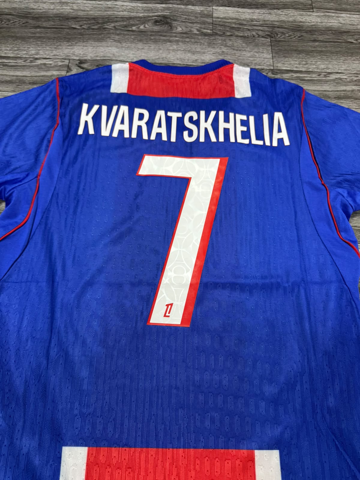 PARIS SAINT GERMAIN 26/27 LOCAL + KVARATSKHELIA - Imagen 2