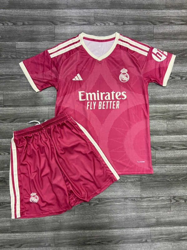 CONJUNTO REAL MADRID 26/27 TERCERA