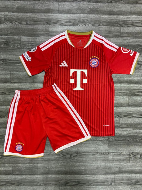 CONJUNTO BAYERN MUNICH 26/27